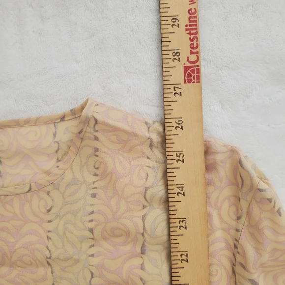 Vintage Talbots Silk Top with Cream and Pink Swirls Size 18 - Picture 5 of 9